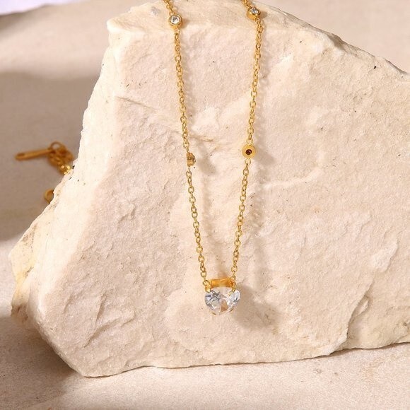 New 18K Gold Plated White Diamond Heart-Shape Necklace, Heart Necklace, Dainty - Picture 4 of 6